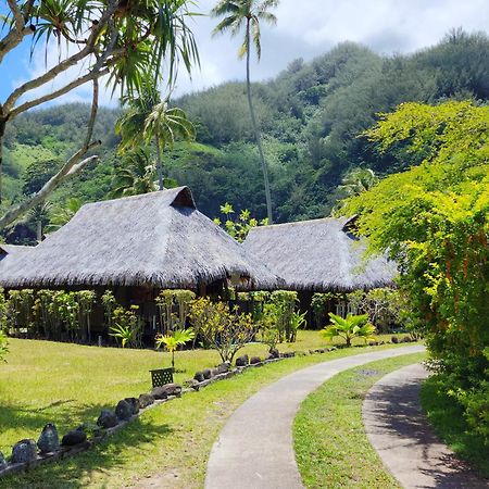 Hotel Hibiscus Papetoai Buitenkant foto